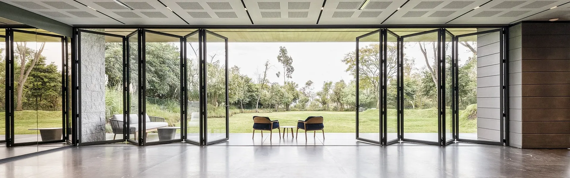 बातम्या